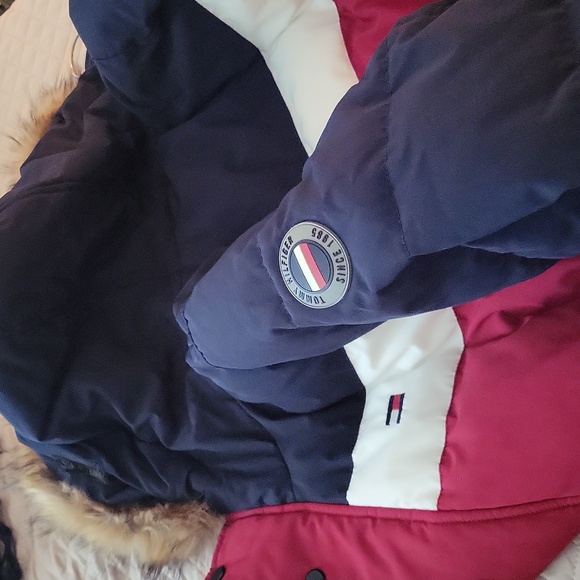 TOMMY HILFIGER PUFFER FUR HOODIE JACKET (color is way vivid n person) - Picture 10 of 11